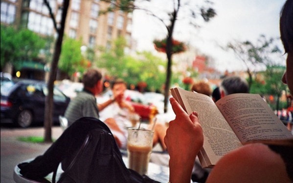 lomo_book_reading_lettieri