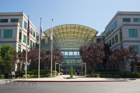 applehq-550x366.jpg