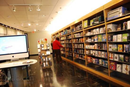 apple_companystore2-550x368.jpg