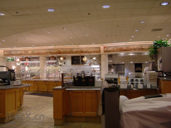 apple_hqcafeteria2-550x412.jpg